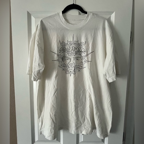 Omar Apollo Ivory Official Tshirt Merch - Picture 2 of 3